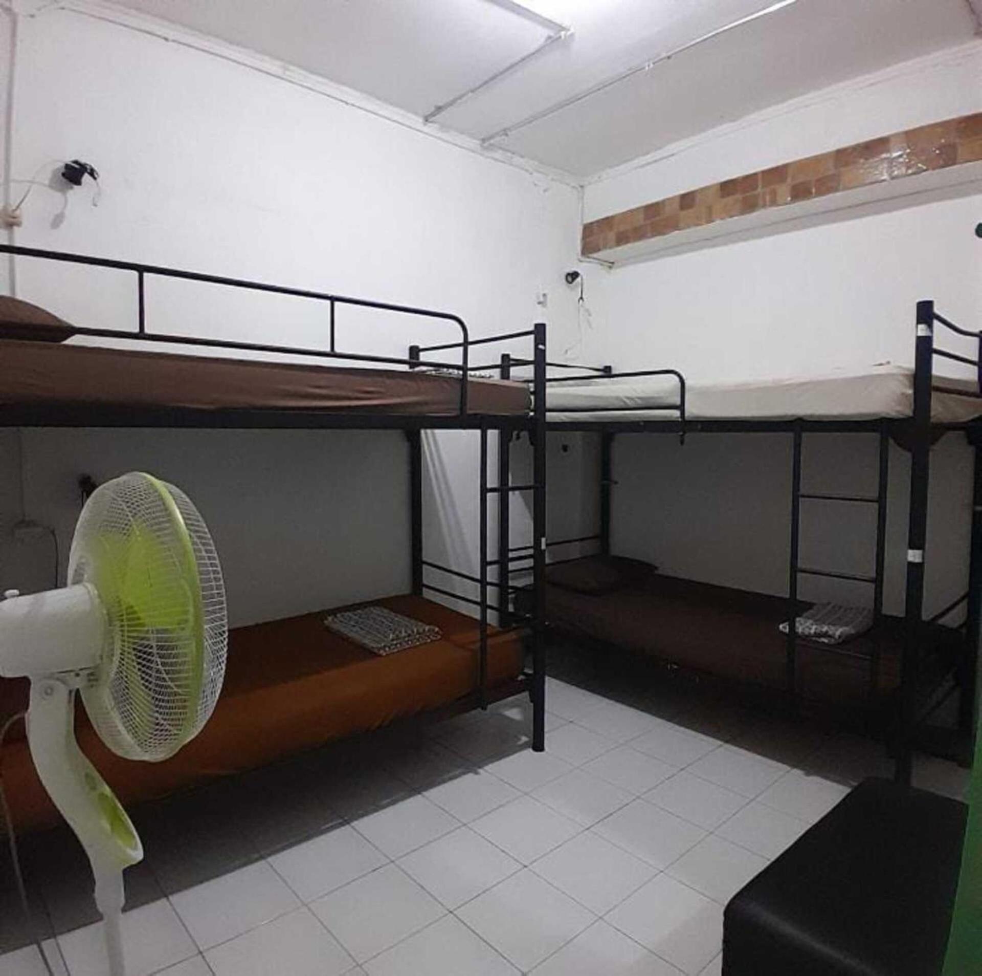 Laura'S Backpacker 523 Hostel Yogyakarta Kültér fotó